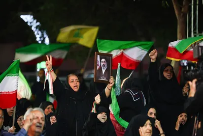 مجلس بزرگداشت و ختم قرآنی هفتمین شب خاکسپاری امام شهید امت در اصفهان
