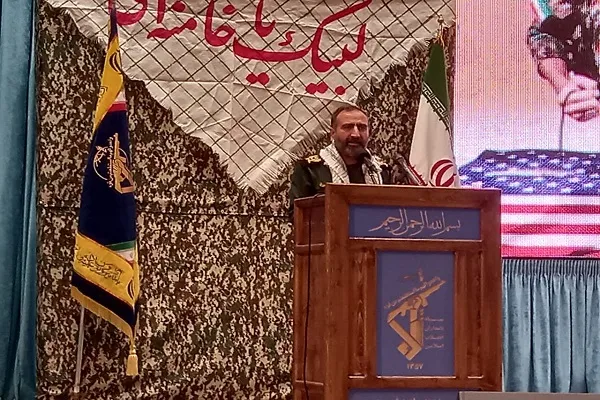 جدایی بسیج از مسجد تفکری امریکایی است