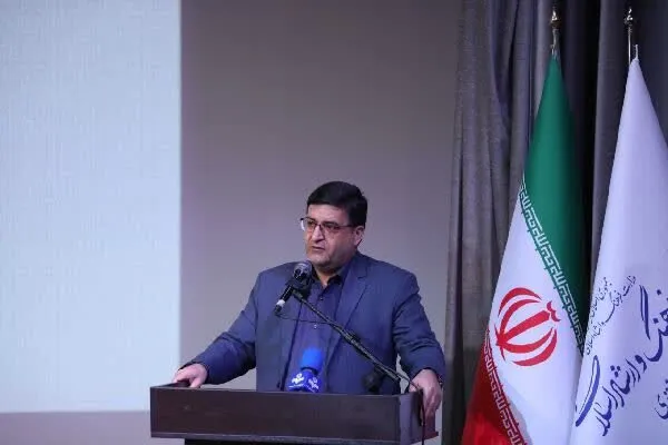 رسانه‌ها اختلافات را به گفت‌و‌گو تبدیل کنند