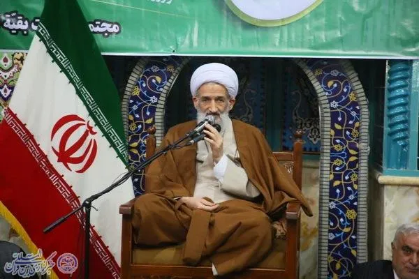 مسئولان سیره حضرت علی(ع) را الگو قرار دهند + عکس