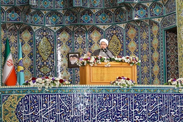 اقامه نماز جمعه تبریز
