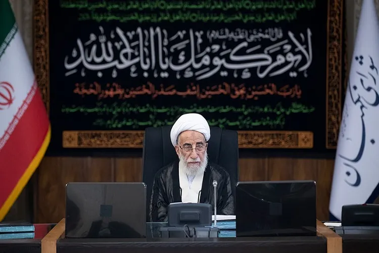 ارتباط بی‌واسطه با مردم، دولتمردان را در شرایط واقعی قرار می‌دهد