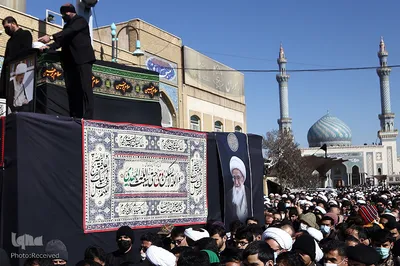 مراسم تشییع پیکر مرجع فقید شیعه، آیت‌الله‌ لطف‌الله صافی‌گلپایگانی (ره) در شهر مقدس قم