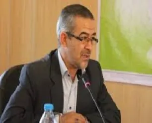 دانشجویان ارتباط جامعه با دانشگاه را بیشتر کنند