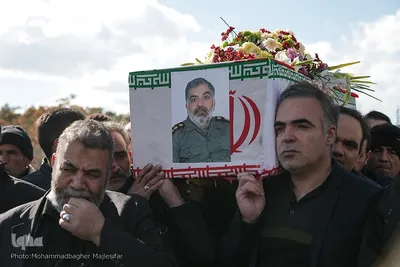 تشییع پیکر دو جانباز دفاع مقدس در اصفهان