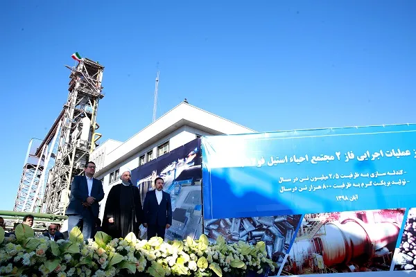 حفظ عزت ملی و ایستادگی در برابر قدرت‌ها با عمل شدنی است