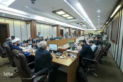 نشست هم‌اندیشی فعالان کودک و خانواده در فضای مجازی