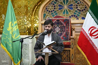 محفل انس با قرآن کریم در حرم سید علاءالدین حسین(ع)