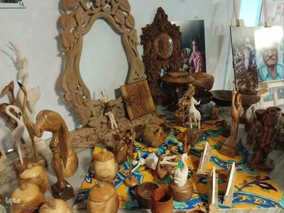 افتتاحیه نمایشگاه گروهی آثار هنرهای تجسمی "حلقه هنرمندان" در اهر