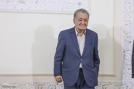 علی رواقی، استاد ادبیات فارسی، قرآن‌پژوه، شاهنامه‌پژوه