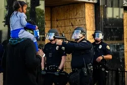 ABŞ polisinin öldürdüyü uşaqların sayı açıqlandı