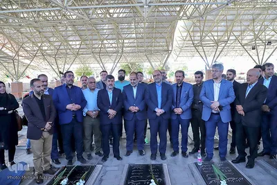 آیین غبارروبی و عطرافشانی مزار شهدای رسانه در آذربایجان شرقی‎