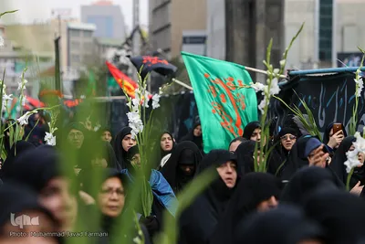 تجمع عزاداران فاطمی در میدان فاطمی