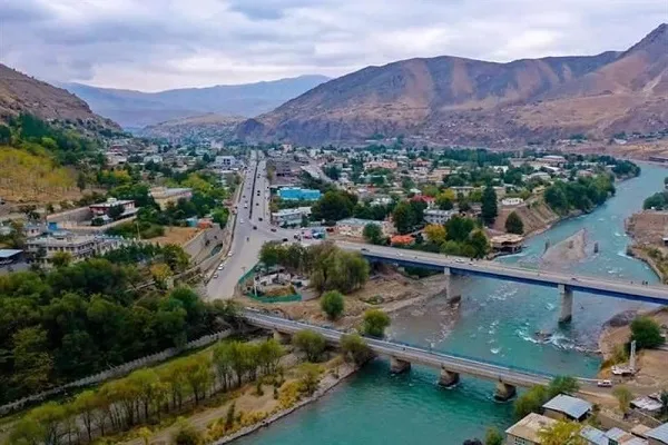 د افغانستان د واقعي انځور د نندارې لپاره؛چکر ؛ مستند فیلم  جوړ شوی