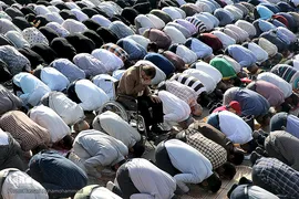 نماز عیدسعید فطر در مصلی امام خمینی(ره)