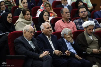 رونمایی از کتاب‌های «اندیشه‌های فلسفی ابن‌سینا» و «حکمت صدرایی در جهان اسلام»