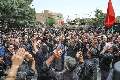 دسته عزاداری روز عاشورا در همدان‎