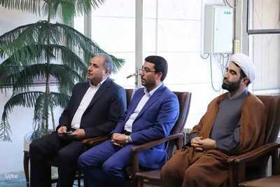 دیدار مشاور وزیر و دبیر کمیسیون توسعه آموزش عمومی قرآن کشور با امام جمعه تبریز