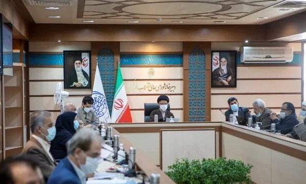 حماسه مشارکت مردم منجر به احیای شور و شعف انرژی‌آفرین شد