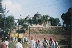 Muslims Shouldn’t Accept 5-Acre Land for Mosque Even at Taj Mahal