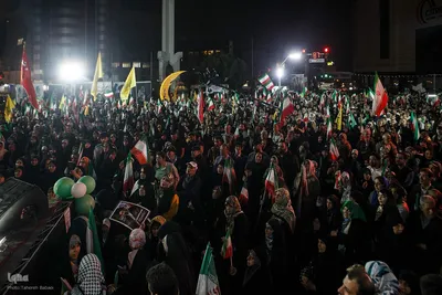جشن شب ولادت امام رضا(ع) در میدان صادقیه