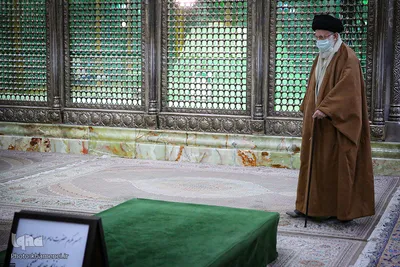 حضور رهبر انقلاب در مرقد مطهر امام راحل و گلزار شهدای بهشت زهرا