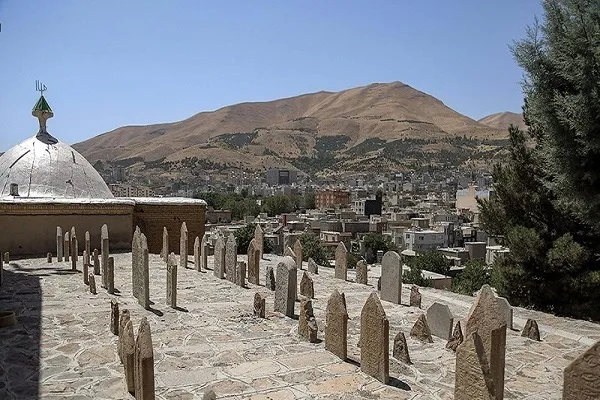 تپه شرف‌الملک؛ آرامش زندگان نه قبرستان مردگان