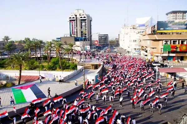 تجمع عراقی‌ها در میدان «التحریر» بغداد برای حمایت از غزه/ راهپیمایی یمنی‌ها در دفاع از فلسطین