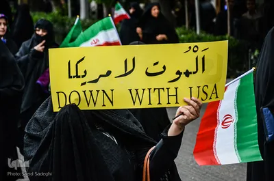 ⁨راهپیمایی حمایت از بیانیه شورای عالی امنیت ملی⁩