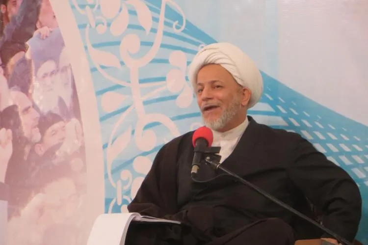 لزوم بصیرت‌افزایی در برابر فتنه دشمن/ اقتصاد مقاومتی در کشور نهادینه شود