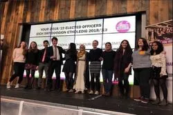 جامعة 