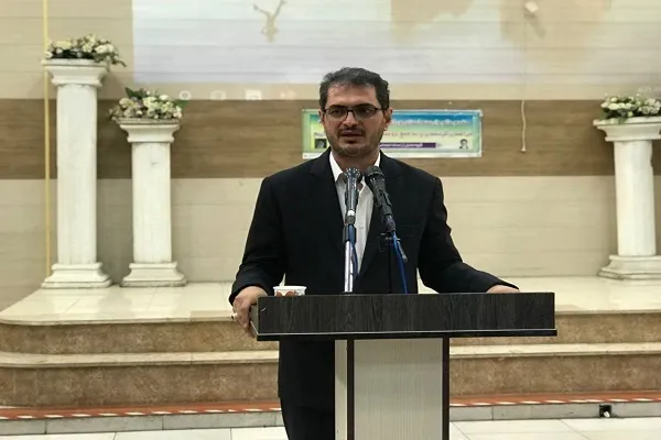 تفاوت جایگاه بانوان در نظام اسلامی و غربی در جامعه تبیین شود