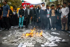 راهپیمایی ۱۳ آبان