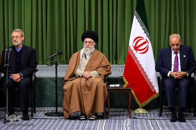 دیدار شرکت‌کنندگان در سیزدهمین کنفرانس اتحادیه بین‌المجالس سازمان همکاری اسلامی با رهبر انقلاب