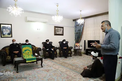 دیدار خدام رضوی با خانواده شهید علی هاشمی