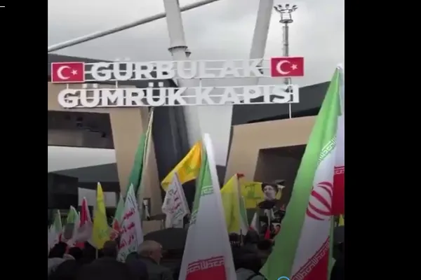 Türkiyədən yardım karvanı İrana yola düşdü