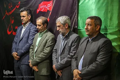 آماده‌سازی لباس همایش جهانی شیرخوارگان حسینی