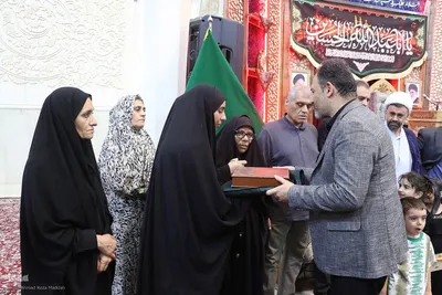 محفل انس با قرآن کریم در حرم شاهچراغ(ع)