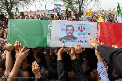تشییع دریابان پاسدار شهید علیرضا تنگسیری در آبادان