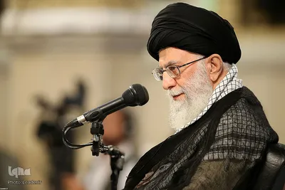 دیدار جمعی از دانشجویان با رهبر انقلاب