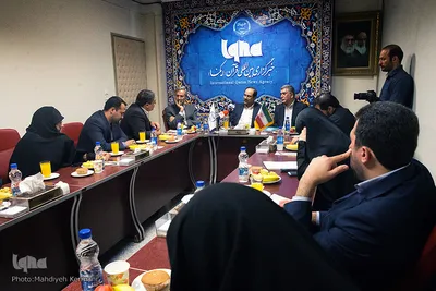 بازدید دکتر مخبر دزفولی دبیر شورای عالی انقلاب فرهنگی  و دکتر طیبی رئیس جهاد دانشگاهی از خبرگزاری ایکنا