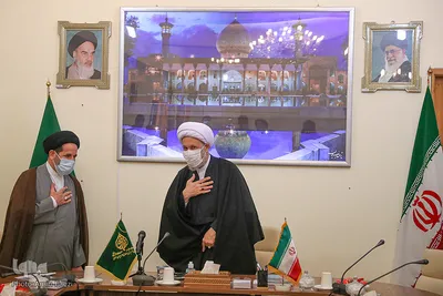 دیدار مدیر کل اوقاف با نماینده رهبر معظم انقلاب در فارس
