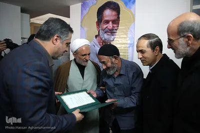 دیدار کاروان قرآنی انقلاب با خانواده شهید مدافع حرم، عبدالله خسروی