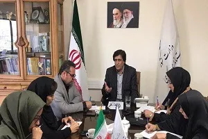 مردم نقش ممتازی در کاهش جرائم دارند/ کارگران مراقب سوءاستفاده دشمن باشند