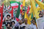 راهپیمایی مردم شیراز در حمایت از عملیات «وعده صادق ۲»