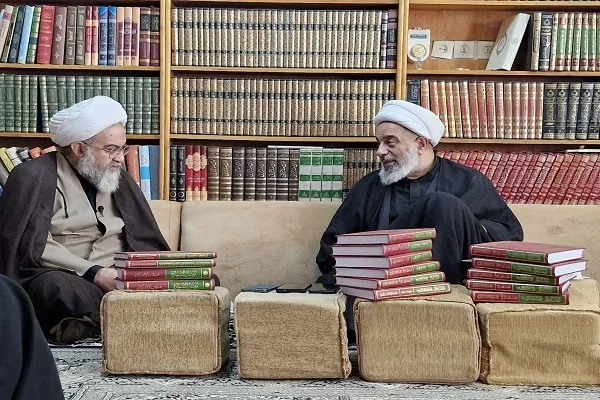 دیدار اعضای کنگره علامه لکهنوی با آیت‌الله سند