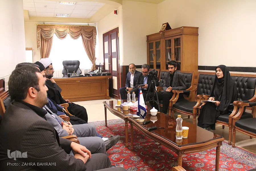 در آستانه شکوه چهل‌ویکم/از هماهنگی دستگاه‌ها جهت برگزاری مسابقات تا تقویت بنیه قرآنی/عکاس:زهرا بهرامی
