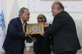آیین نکوداشت علی رواقی