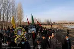 تدفین پیکر شهید گمنام دفاع مقدس دراهر
