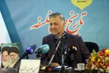 نباید سنت فکری خود را با عینک الگوهای بیرونی تعریف کرد
